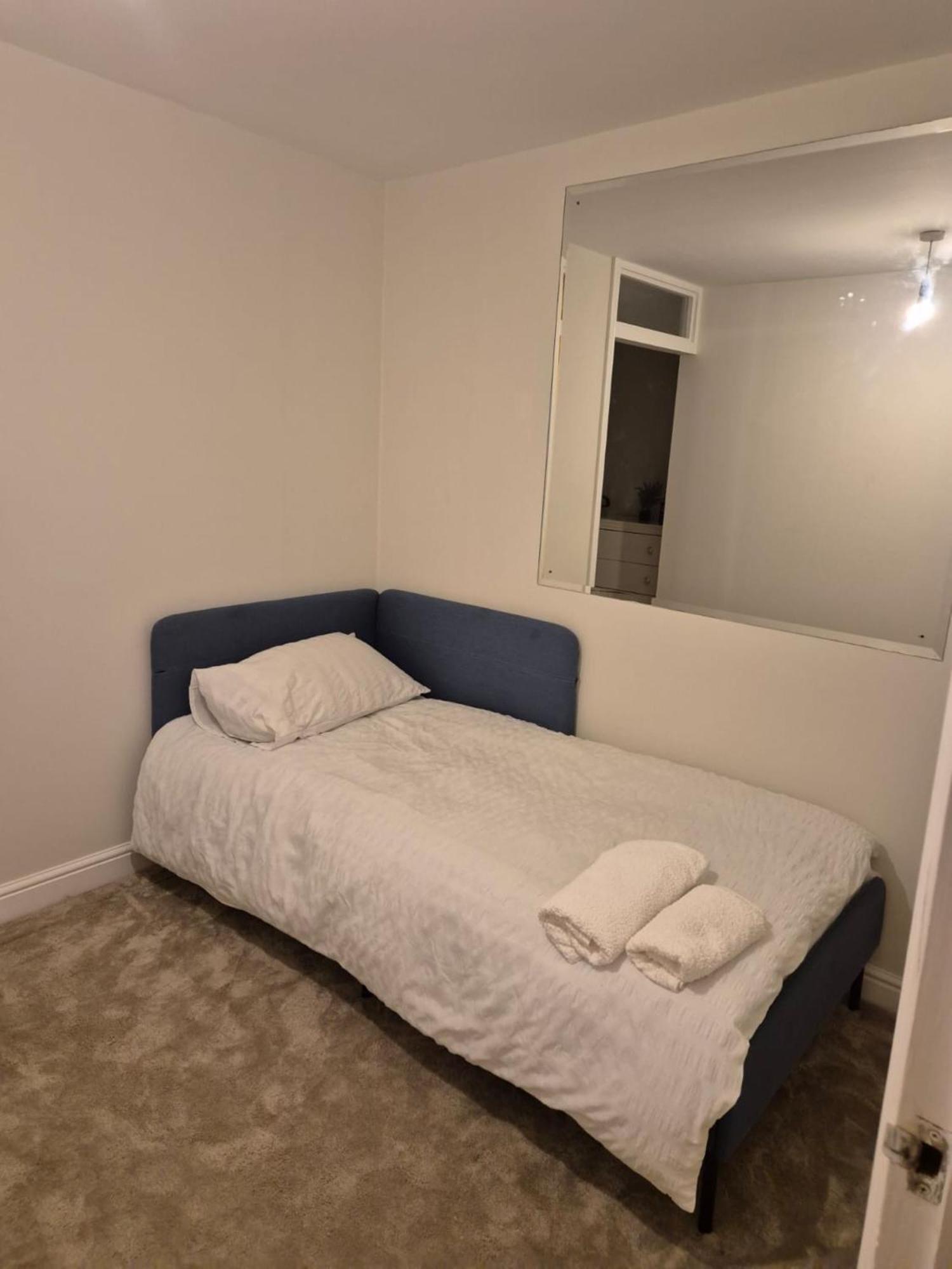 לונדון Century House Luxury Apartments מראה חיצוני תמונה